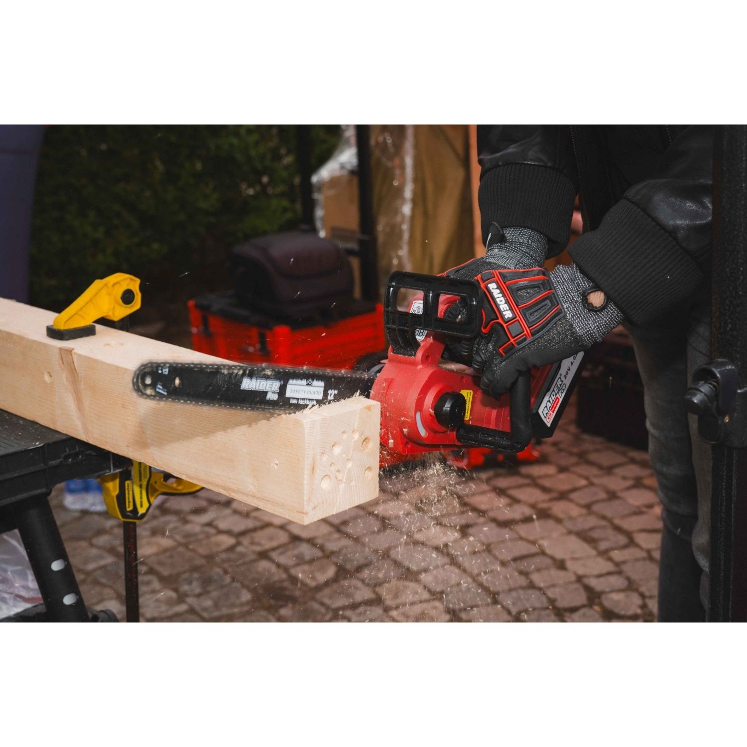 RAIDER R20 Solo Αλυσοπρίονο μπαταρίας 20V 1,7kg με λάμα 30,5cm RDP-GXBCS20 075769 RAIDER R20 Solo Αλυσοπρίονο μπαταρίας 20V 1,7kg με λάμα 30,5cm RDP-GXBCS20 075769